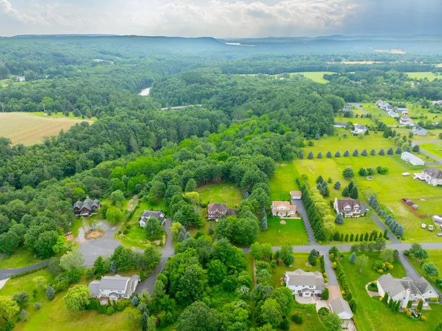 $530,000 | 90 Halina Way, Kunkletown, PA 18058