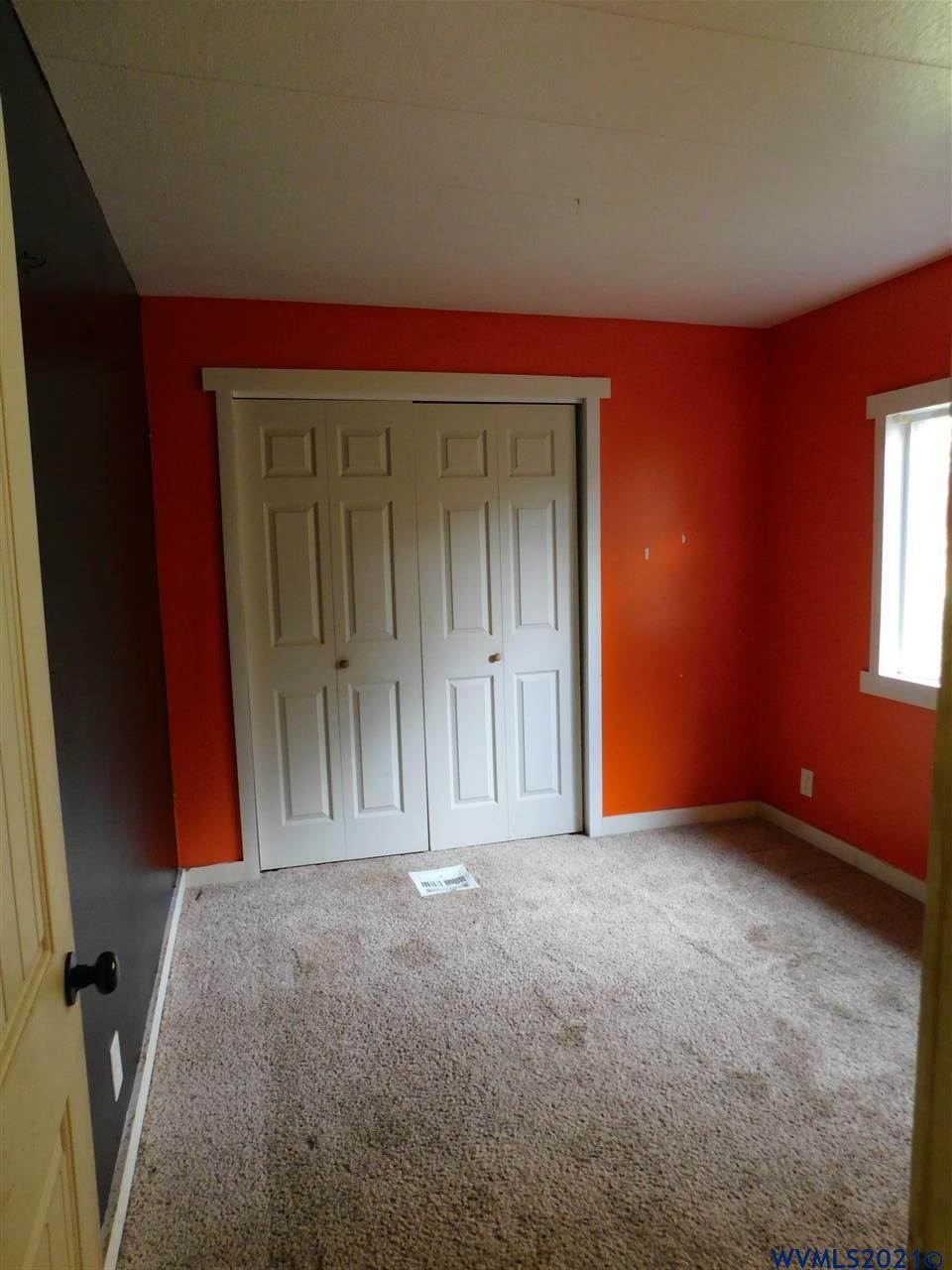 30235 Fairview Road Lebanon, OR 97355 - Photo 21 of 38 Gallery Image 21