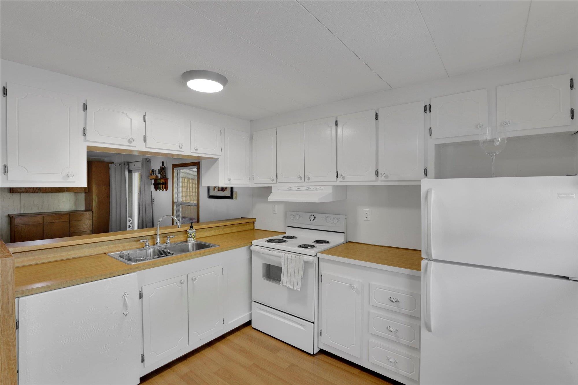 1211 East Lyons Avenue, Unit 83 Spokane, WA 99208 - Photo 16 of 38