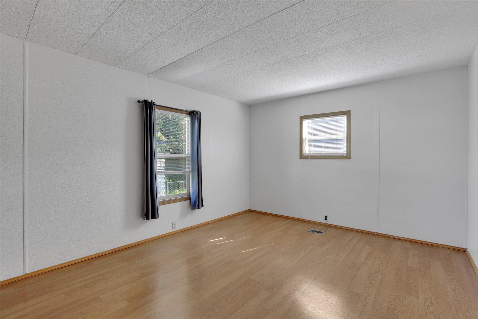 1211 East Lyons Avenue, Unit 83 Spokane, WA 99208 - Photo 20 of 38
