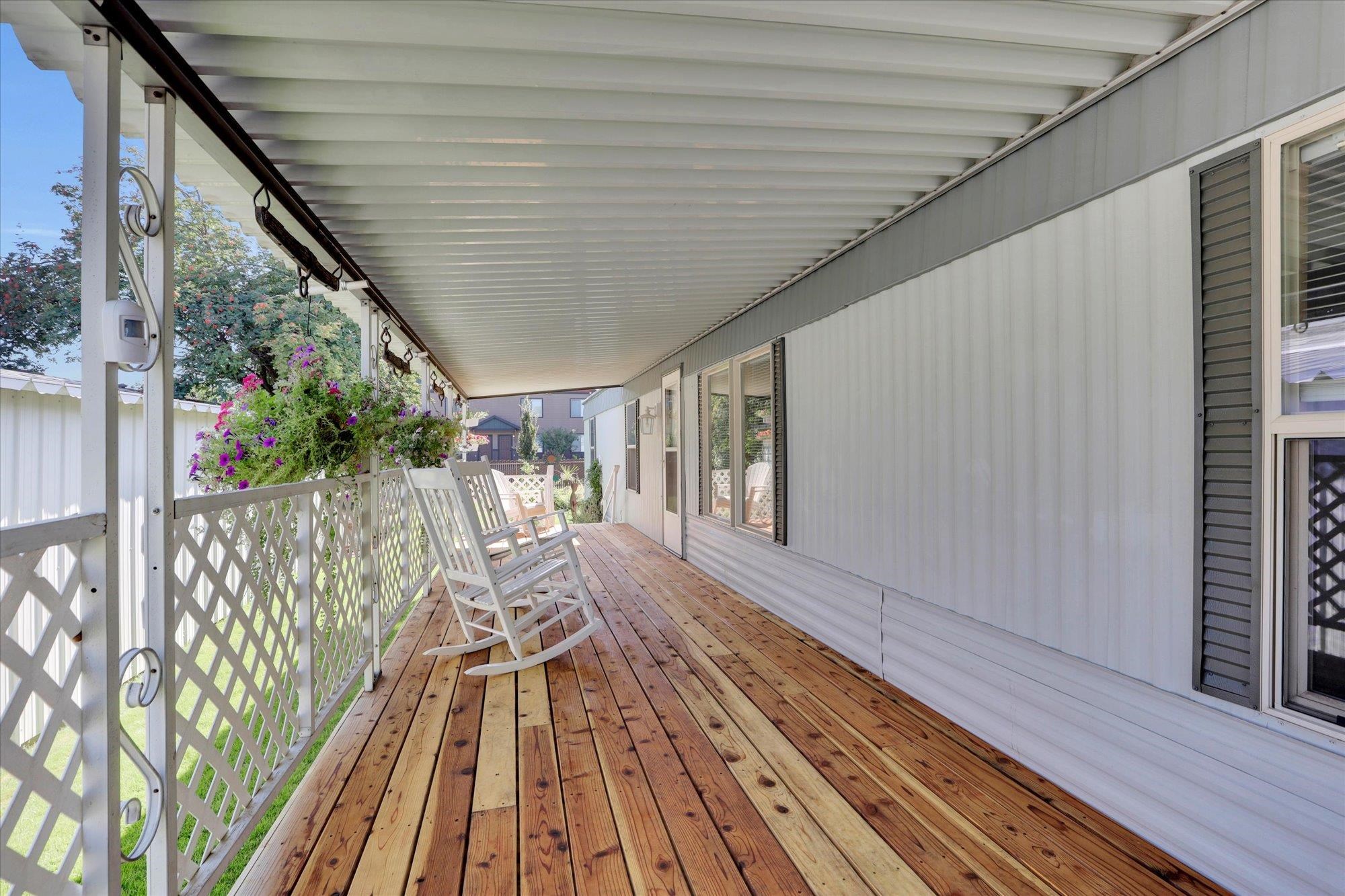 1211 East Lyons Avenue, Unit 83 Spokane, WA 99208 - Photo 2 of 38