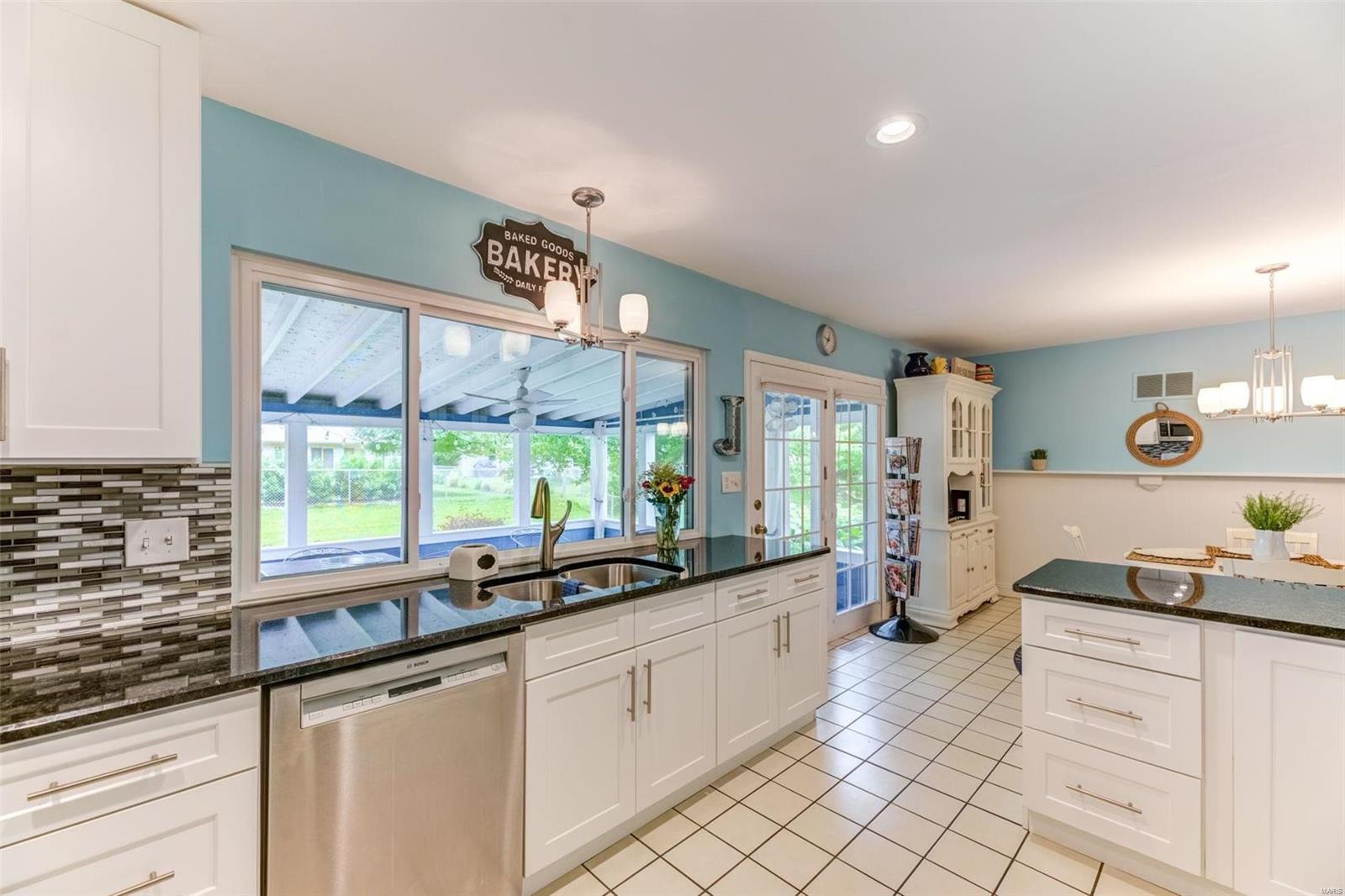 591 Twigwood Drive Ballwin, MO 63021 - Photo 12 of 22