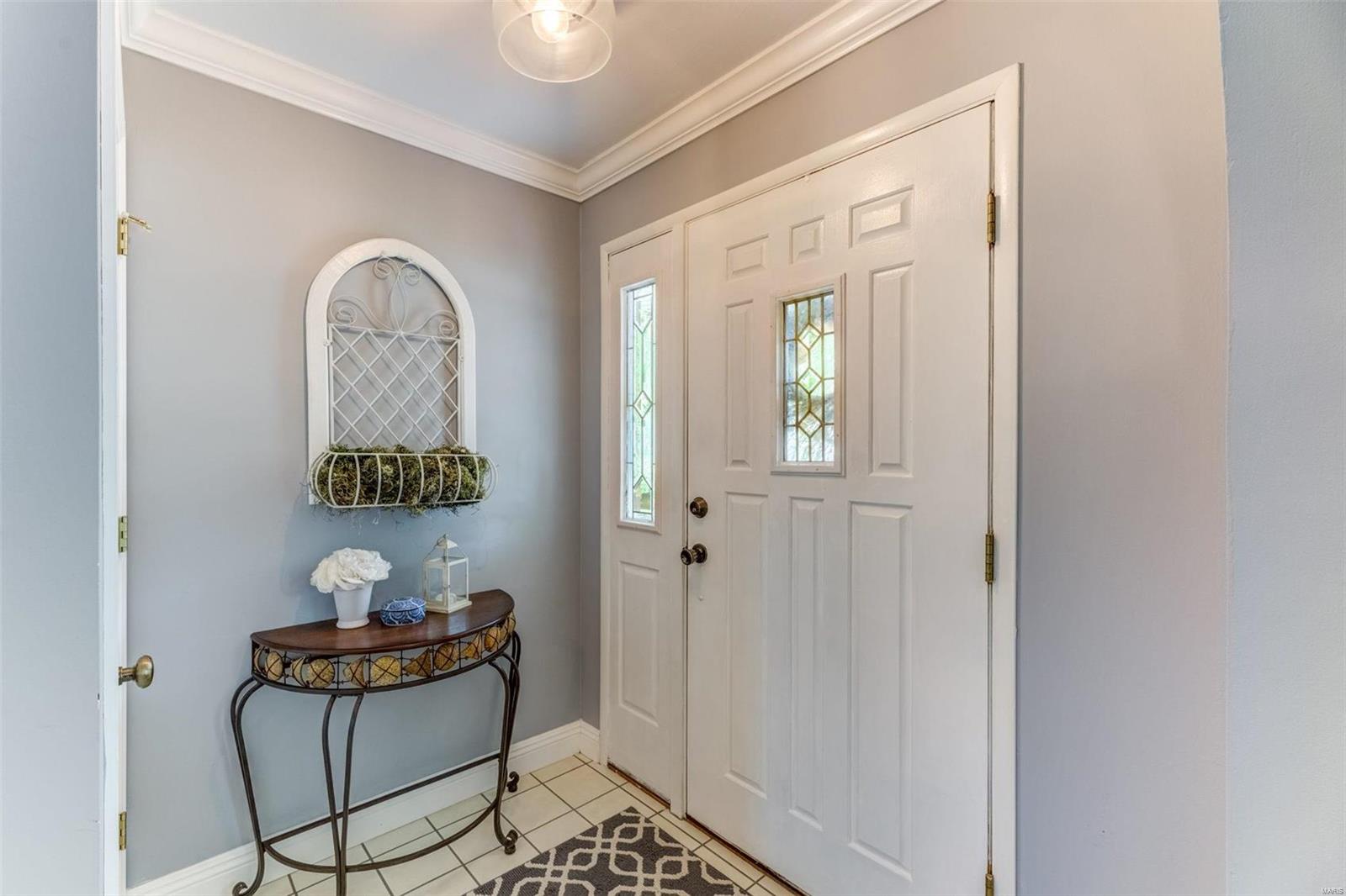 591 Twigwood Drive Ballwin, MO 63021 - Photo 2 of 22