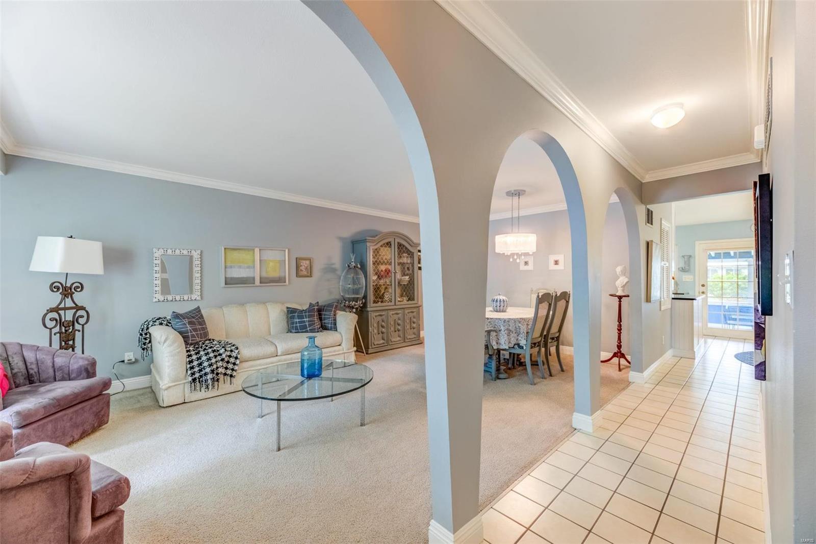 591 Twigwood Drive Ballwin, MO 63021 - Photo 3 of 22