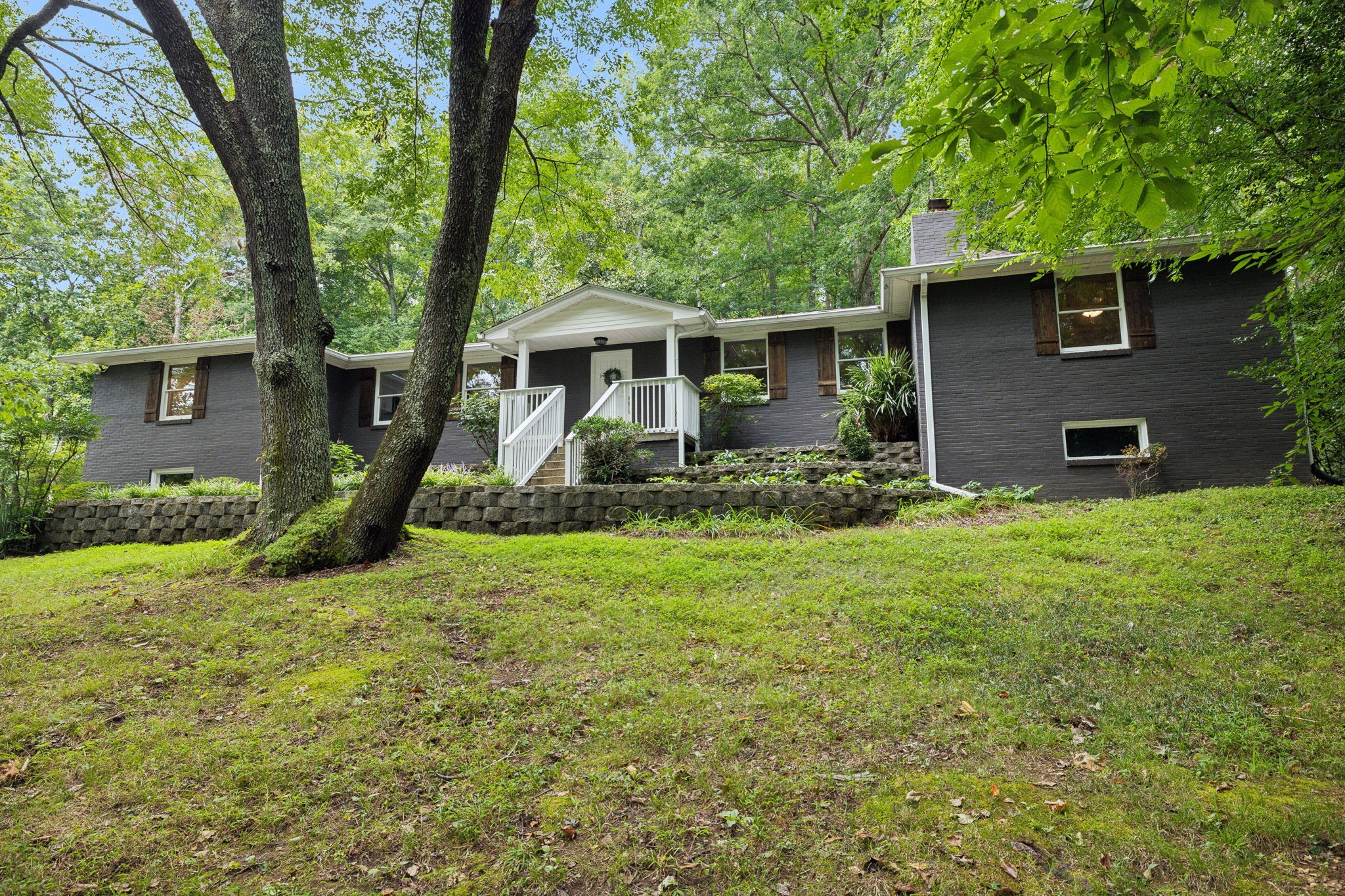 5661 Leipers Creek Road Franklin, TN 37064 - Photo 4 of 52 Gallery Image 4
