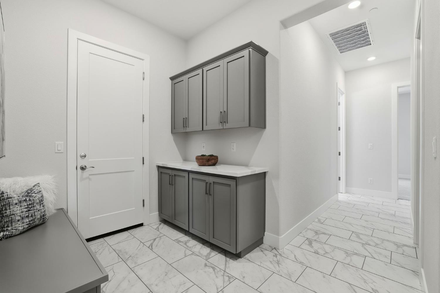 2121 Arbor Rdg Drive Roseville, CA 95747 - Photo 16 of 83