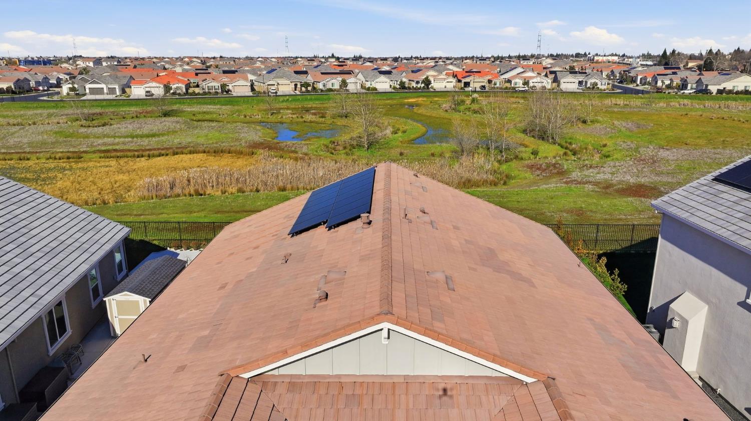 2121 Arbor Rdg Drive Roseville, CA 95747 - Photo 70 of 83 a view of a field with an ocean view