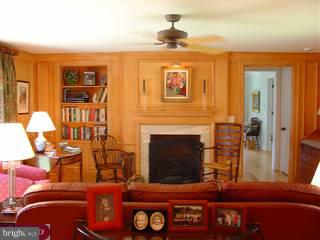 26 Running Cedar Road Princeton, NJ 08540 - Photo 4 of 5