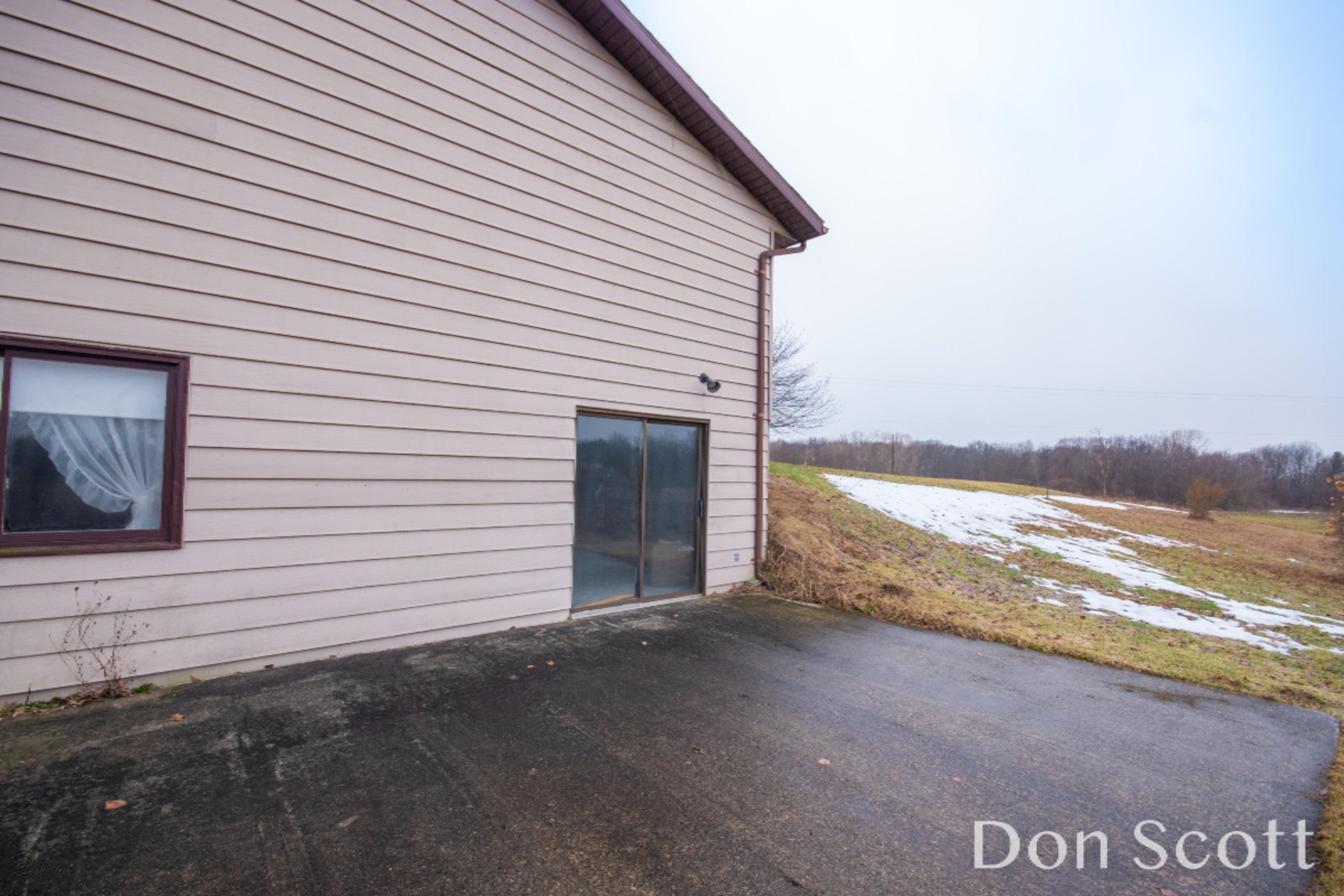 1321 Trent Road Ravenna, MI 49451 - Photo 23 of 29 KHP_6149