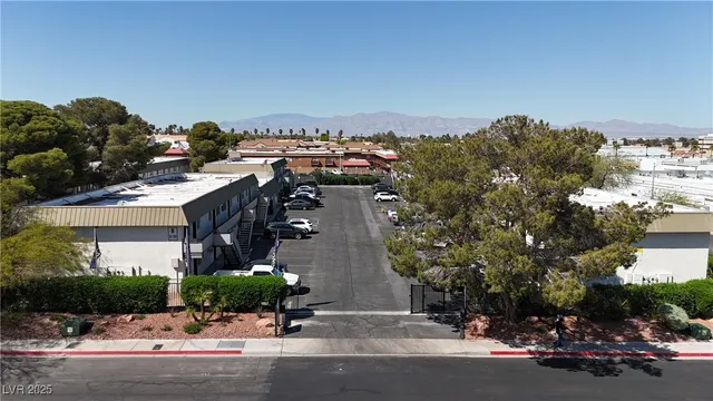 $1,345 | 5001 O'Bannon Drive, Unit AO, Las Vegas, NV 89146