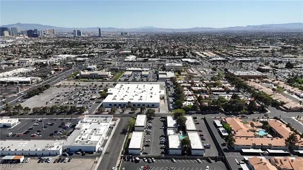 $1,250 | 5001 O'Bannon Drive, Unit AO, Las Vegas, NV 89146