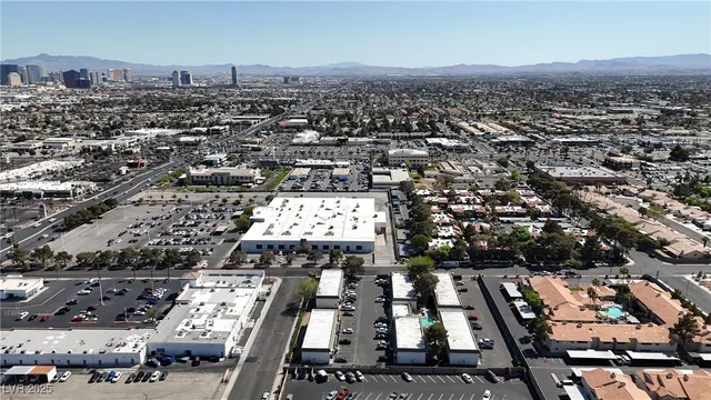 $1,345 | 5001 O'Bannon Drive, Unit AO, Las Vegas, NV 89146