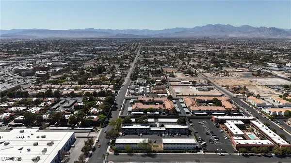 $1,250 | 5001 O'Bannon Drive, Unit AO, Las Vegas, NV 89146