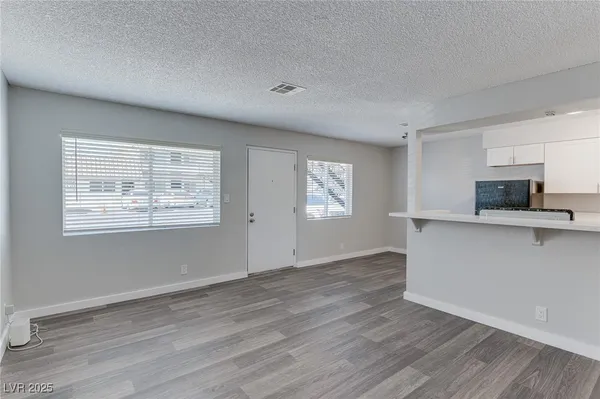 $1,250 | 5001 O'Bannon Drive, Unit AO, Las Vegas, NV 89146