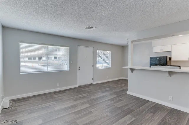 $1,345 | 5001 O'Bannon Drive, Unit AO, Las Vegas, NV 89146