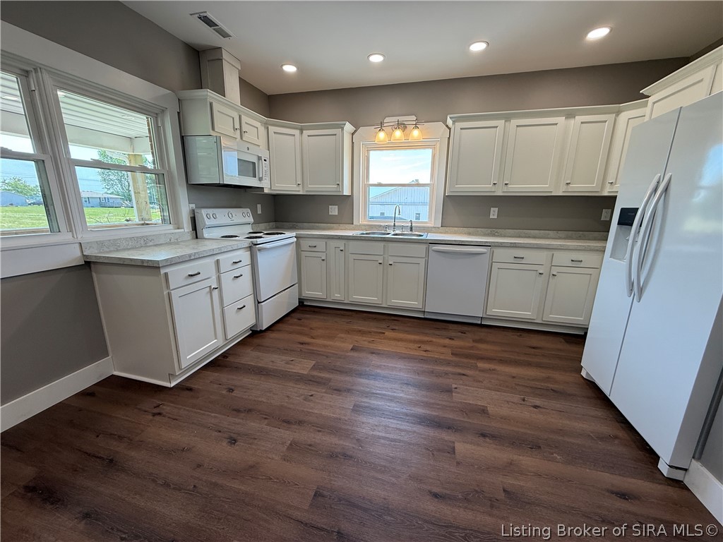 3856 10 Dollar Road Southeast Corydon, IN 47112 - Photo 6 of 55