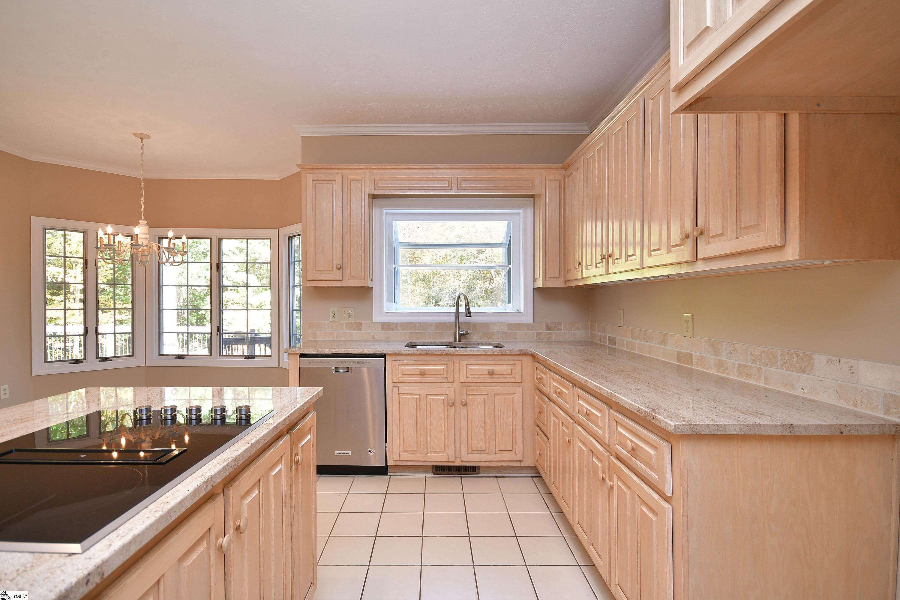 217 Inverness Way Easley, SC 29642 - Photo 12 of 36 Gallery Image 12