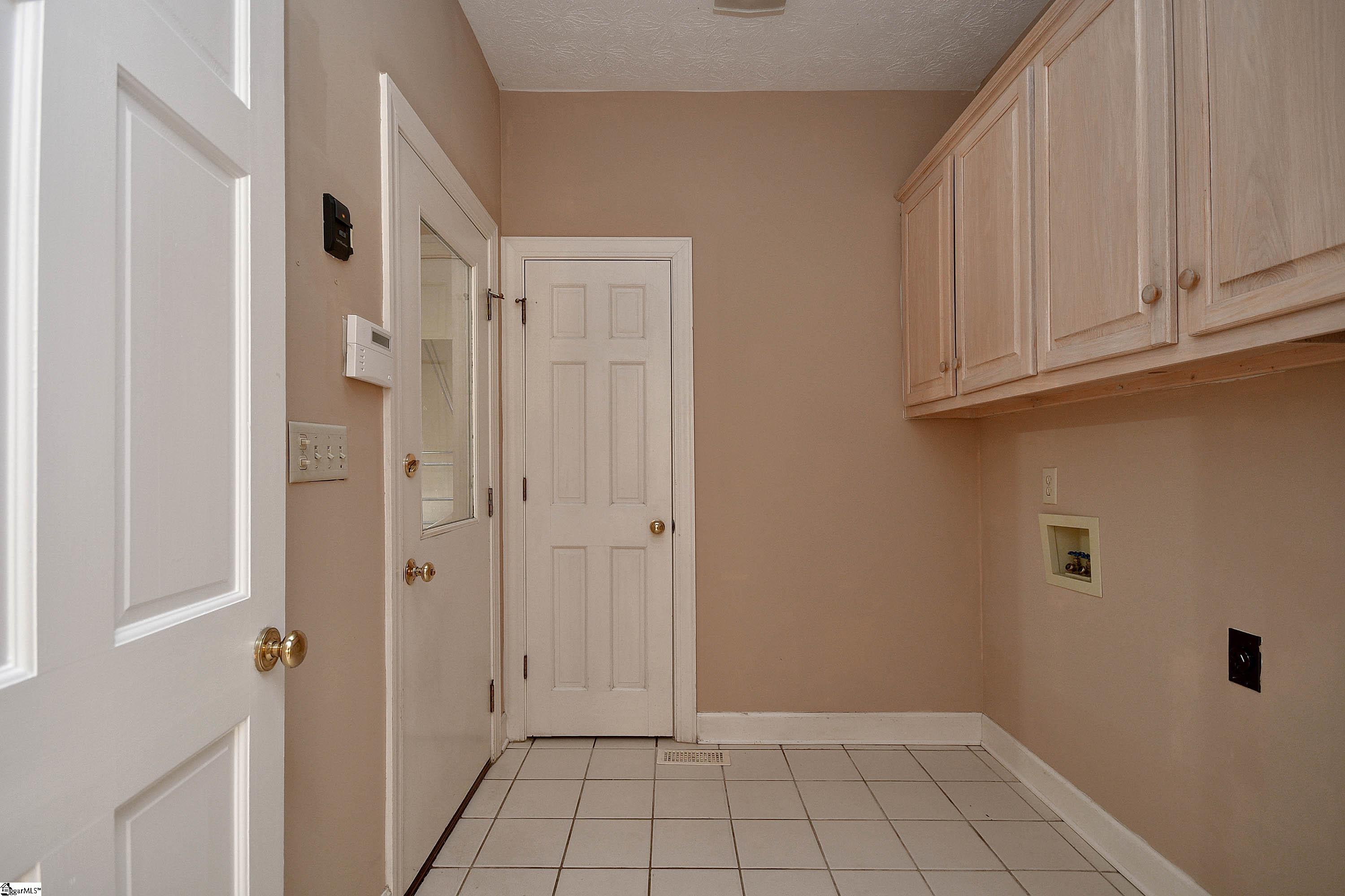 217 Inverness Way Easley, SC 29642 - Photo 16 of 36 Gallery Image 16