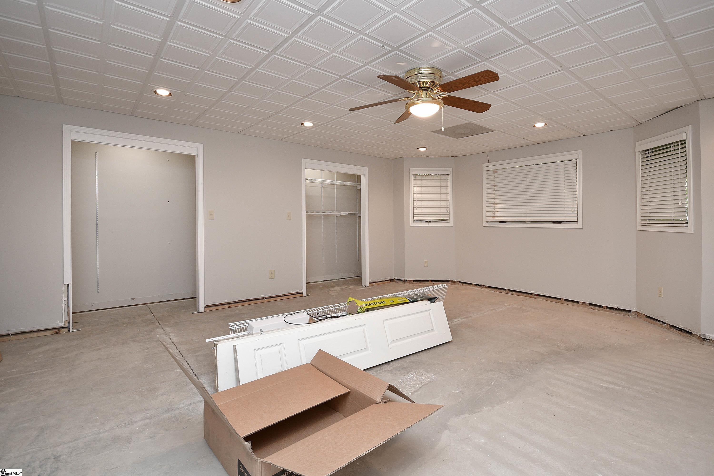 217 Inverness Way Easley, SC 29642 - Photo 28 of 36 Gallery Image 28