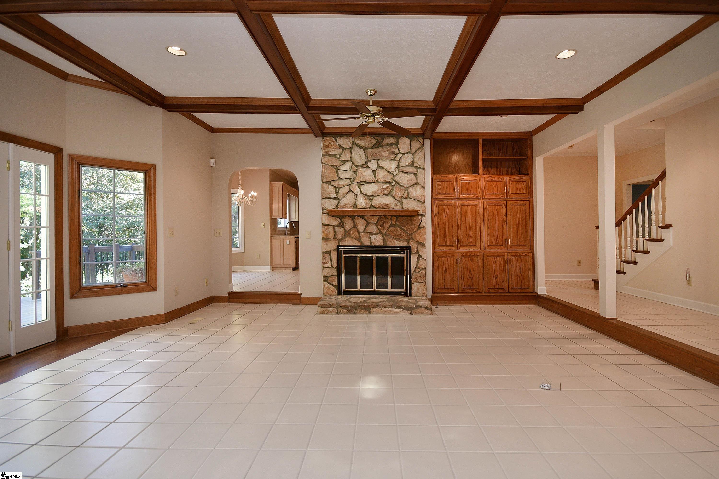 217 Inverness Way Easley, SC 29642 - Photo 8 of 36 Gallery Image 8