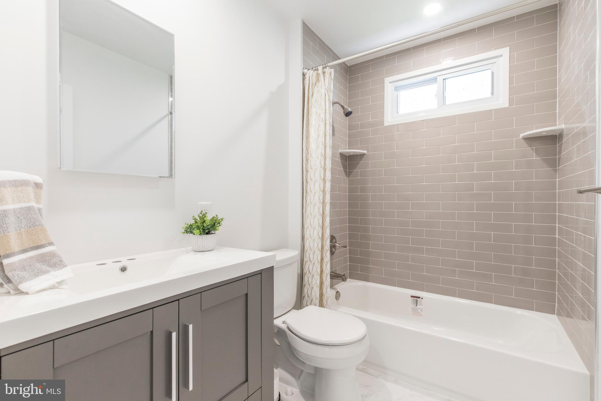 4 Tuscany Road Aston, PA 19014 - Photo 22 of 43
