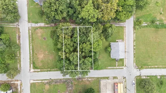 $10,000 | 3113 East 19th Street, Kansas City, MO 64127