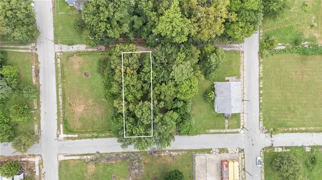 $10,000 | 3113 East 19th Street, Kansas City, MO 64127