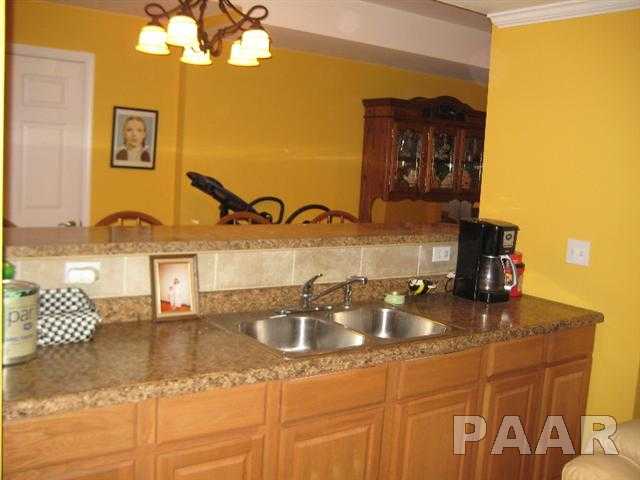 1736 Sycamore Washington, IL 61571 - Photo 15 of 21 Gallery Image 15