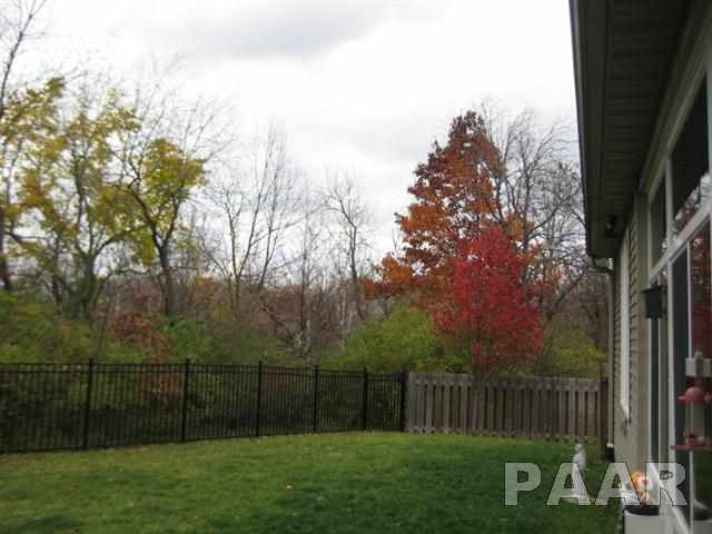 1736 Sycamore Washington, IL 61571 - Photo 19 of 21 Gallery Image 19