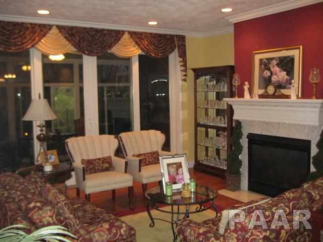 1736 Sycamore Washington, IL 61571 - Photo 7 of 21 Gallery Image 7