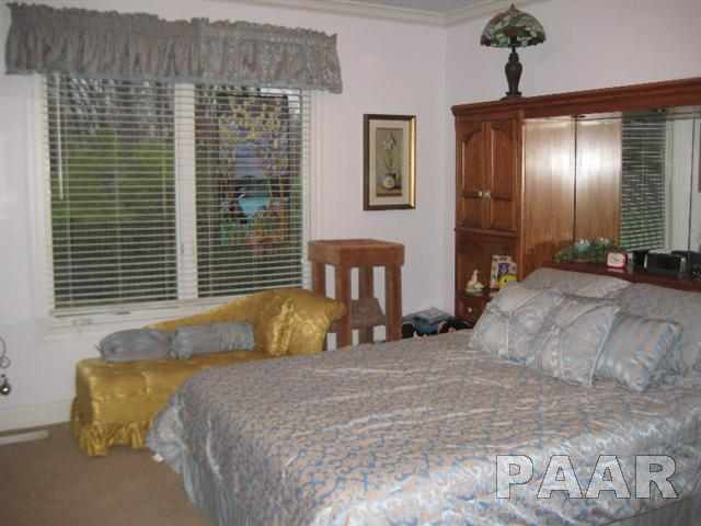 1736 Sycamore Washington, IL 61571 - Photo 9 of 21 Gallery Image 9