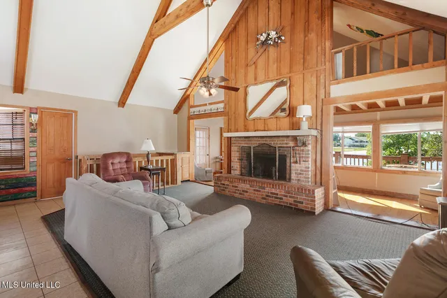 $275,000 | 1126 East Lakeshore Drive, Carriere, MS 39426