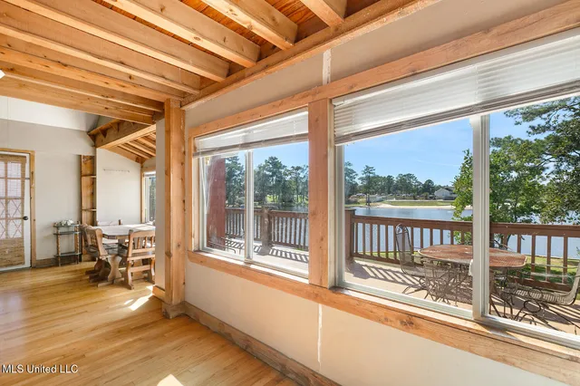 $275,000 | 1126 East Lakeshore Drive, Carriere, MS 39426