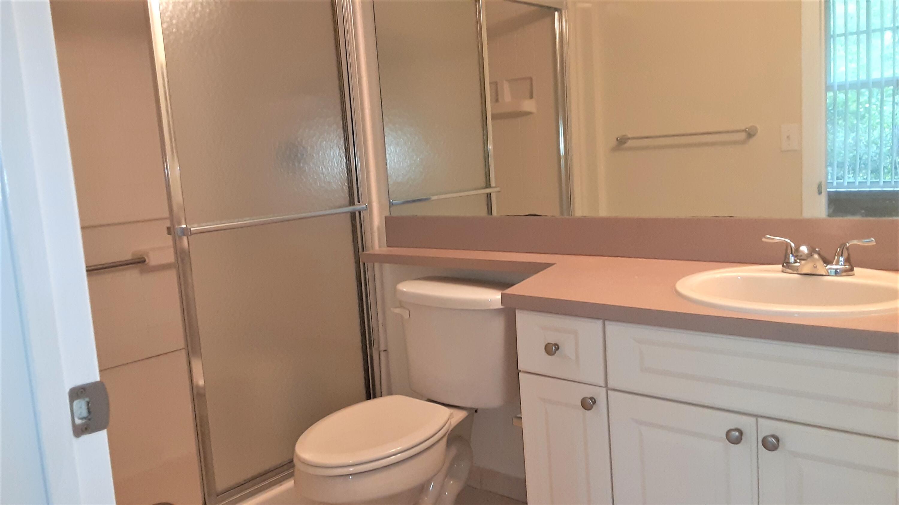 6946 West Sample Road, Unit 6946 Pompano Beach, FL 33063 - Photo 20 of 35 2nd bath