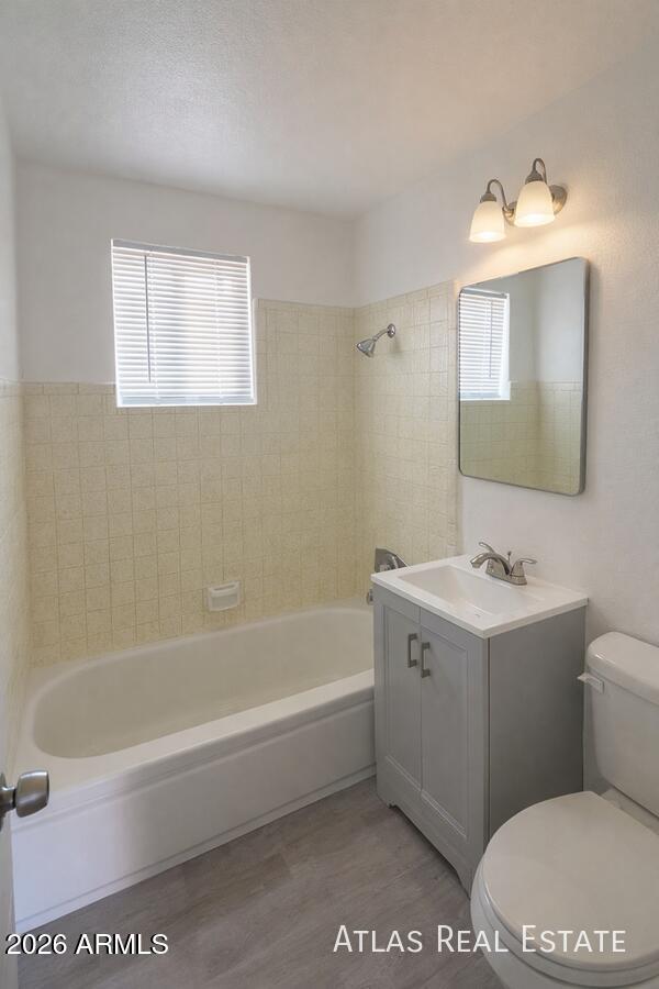 2512 West Ocotillo Road, Unit 3 Phoenix, AZ 85017 - Photo 8 of 11