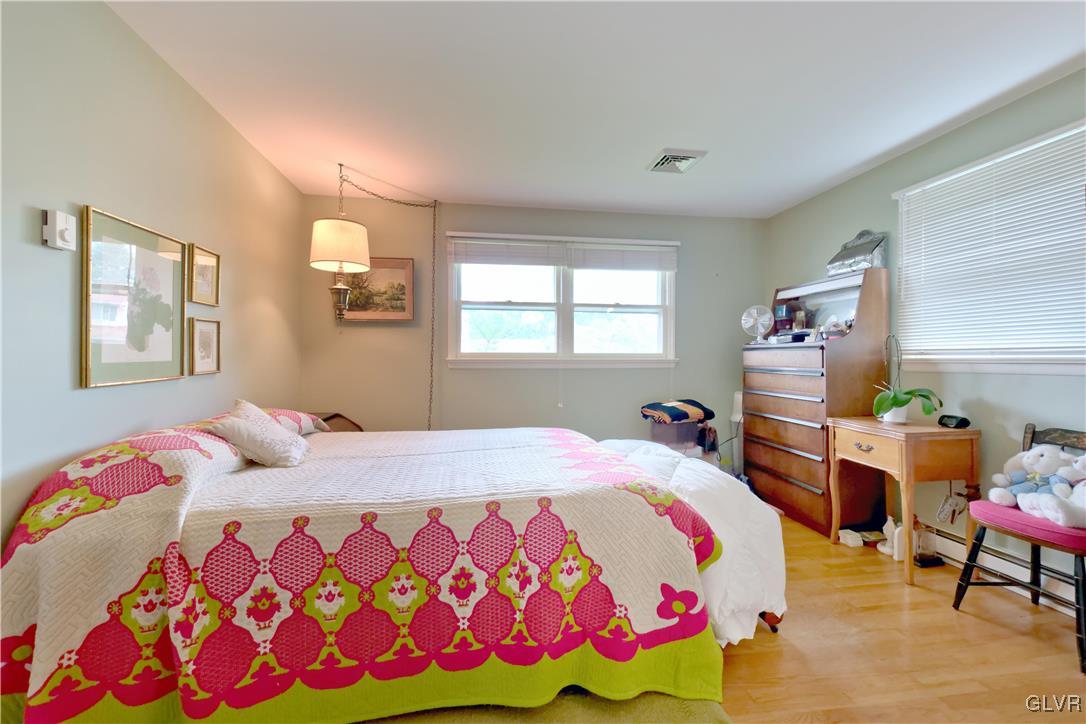 3030 Ridon Court Bethlehem, PA 18020 - Photo 12 of 21 Gallery Image 12