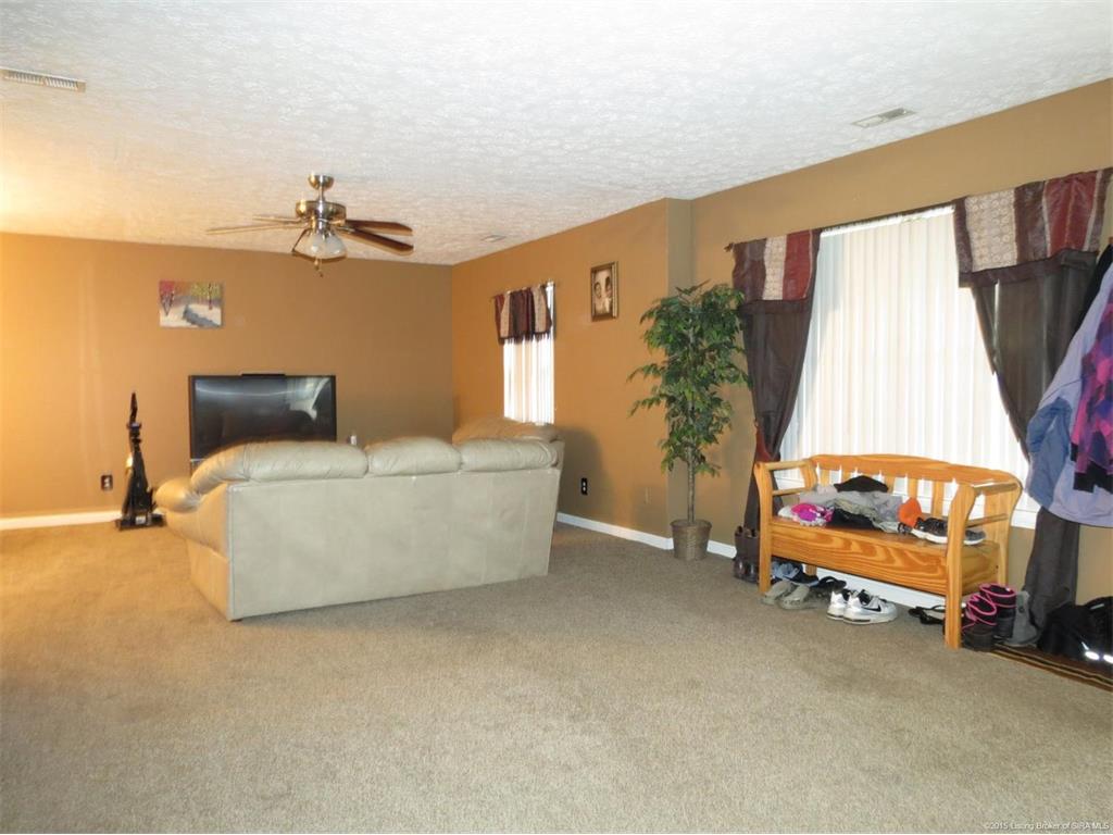 10020 Lotticks Corner Road Southeast Elizabeth, IN 47117 - Photo 8 of 27 Gallery Image 8