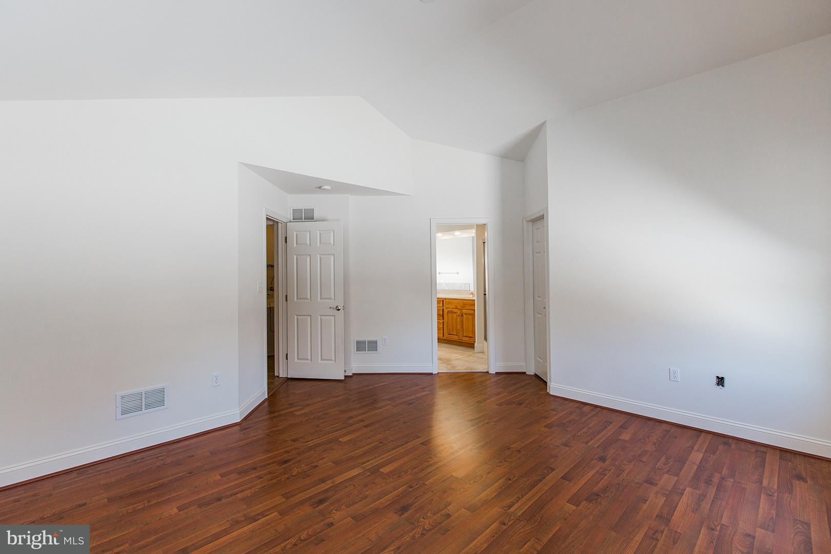 508 Campbell Road York, PA 17402 - Photo 5 of 57 Gallery Image 5