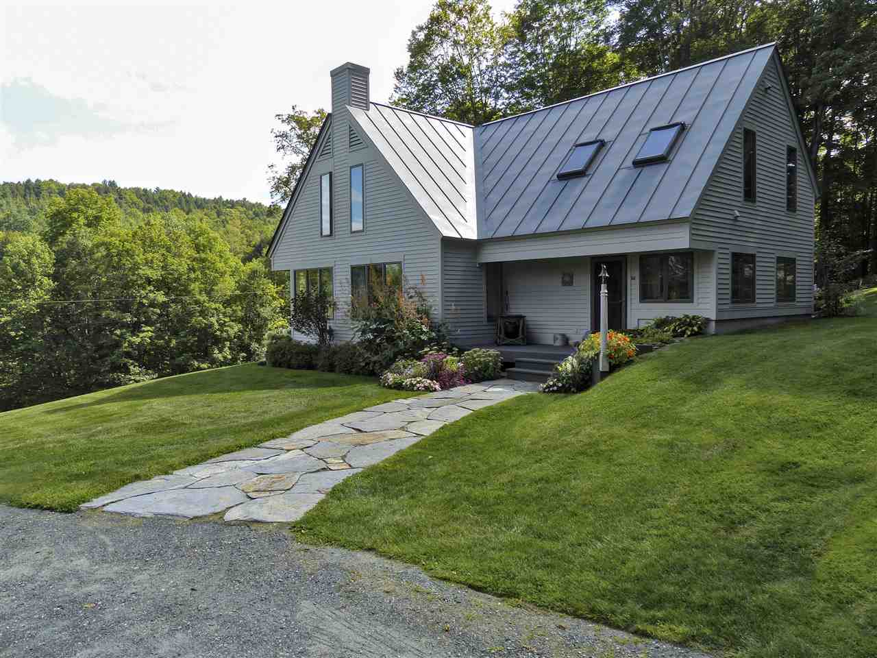 358 Dana Road Pomfret, VT 05053 - Photo 3 of 29