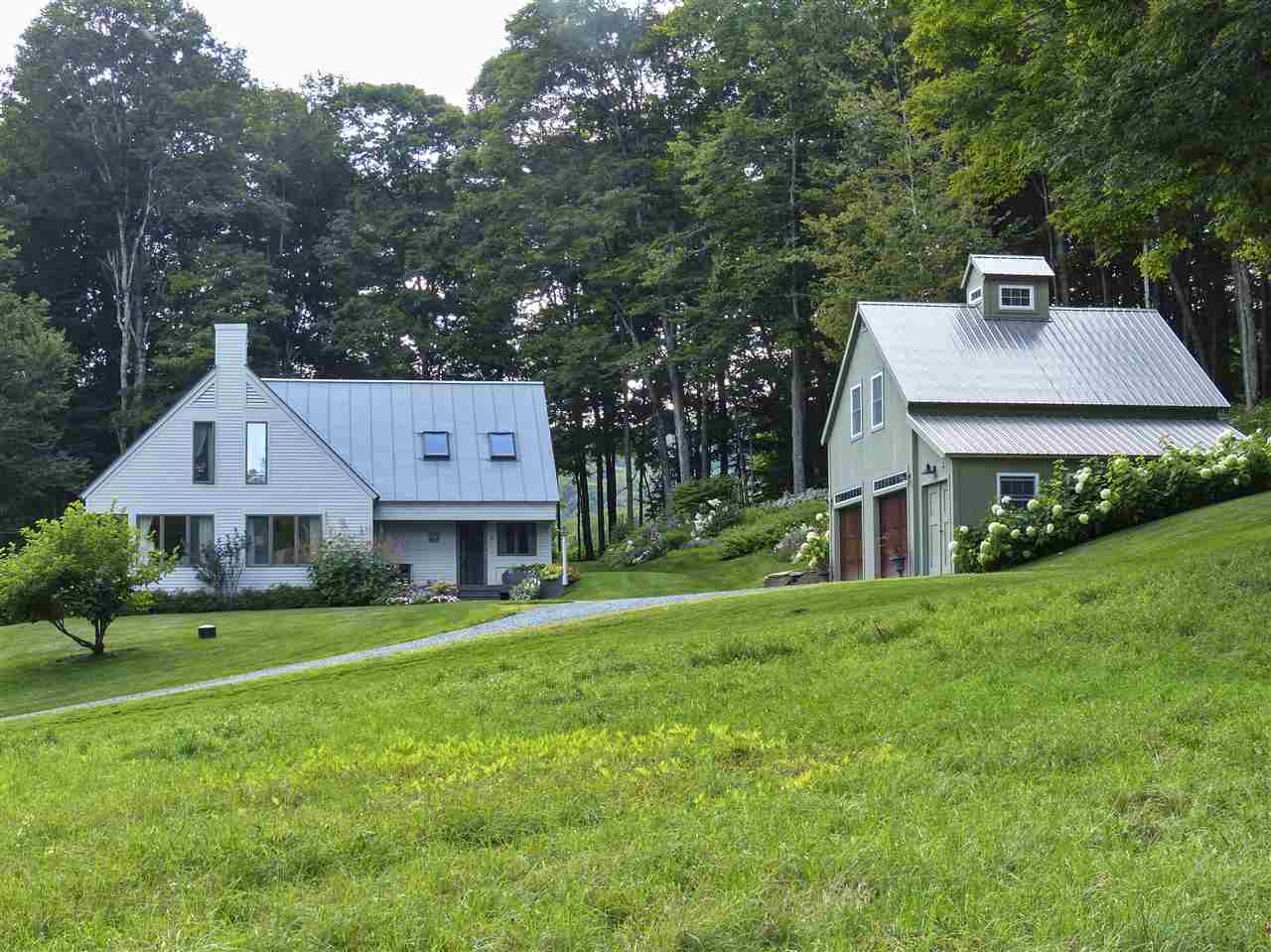 358 Dana Road Pomfret, VT 05053 - Photo 5 of 29