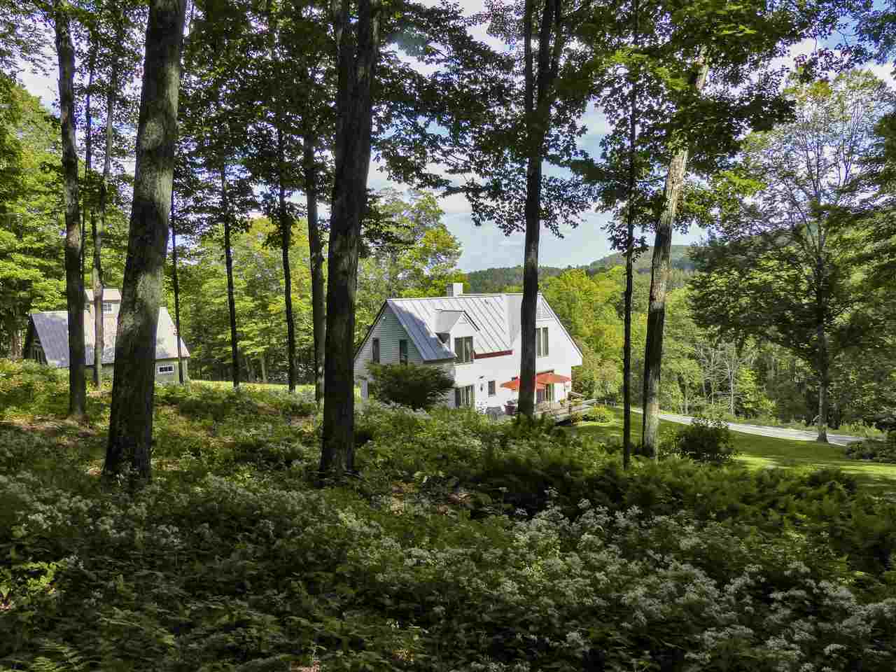 358 Dana Road Pomfret, VT 05053 - Photo 7 of 29