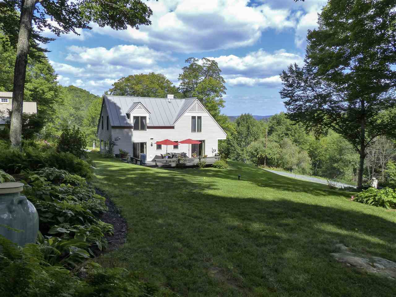 358 Dana Road Pomfret, VT 05053 - Photo 8 of 29