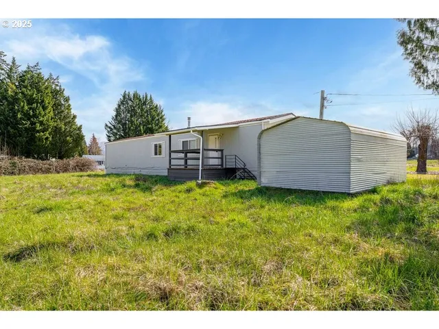 $399,900 | 3597 Leonard Road, Grants Pass, OR 97527