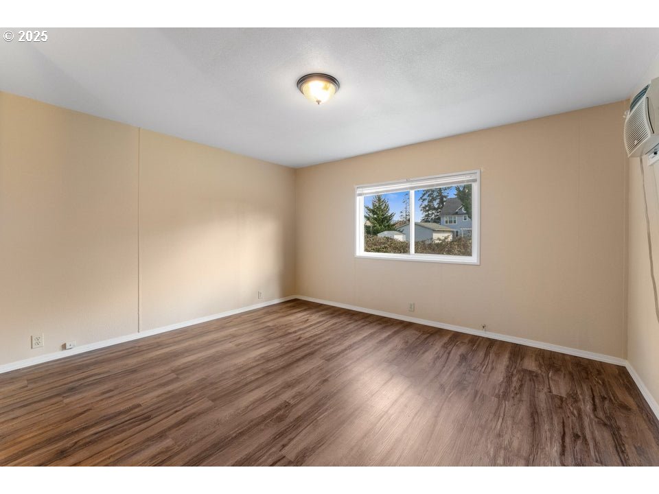 3597 Leonard Road Grants Pass, OR 97527 - Photo 6 of 22