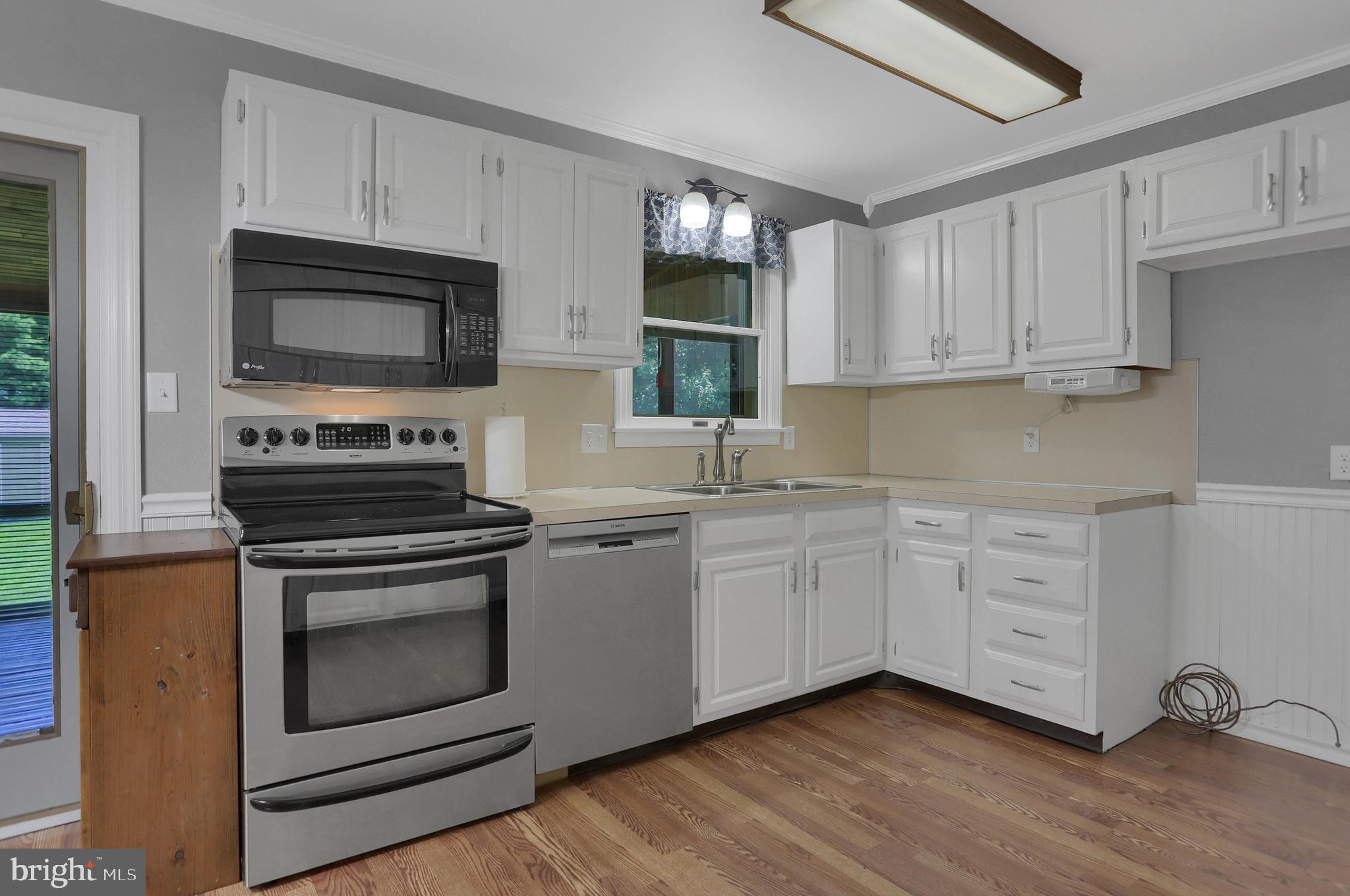 8123 Elizabethtown Road Elizabethtown, PA 17022 - Photo 9 of 32 Gallery Image 9