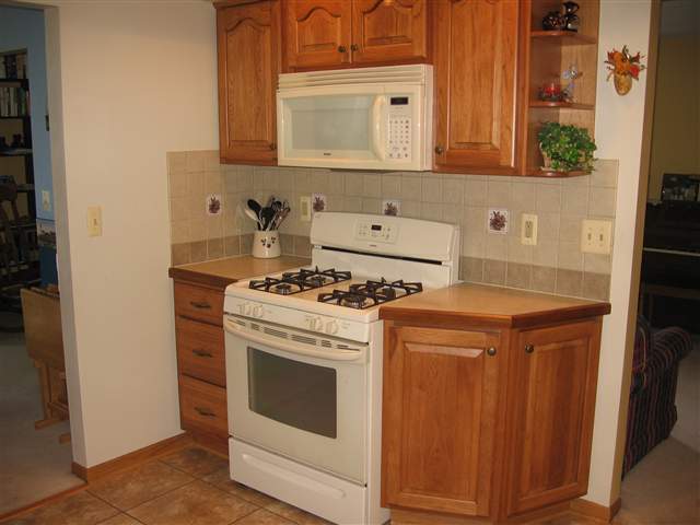 7377 Shoreward Road Lexington, MI 48450 - Photo 9 of 12 31066075-8.JPG