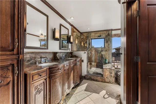 a view of outdoor space yard and patio