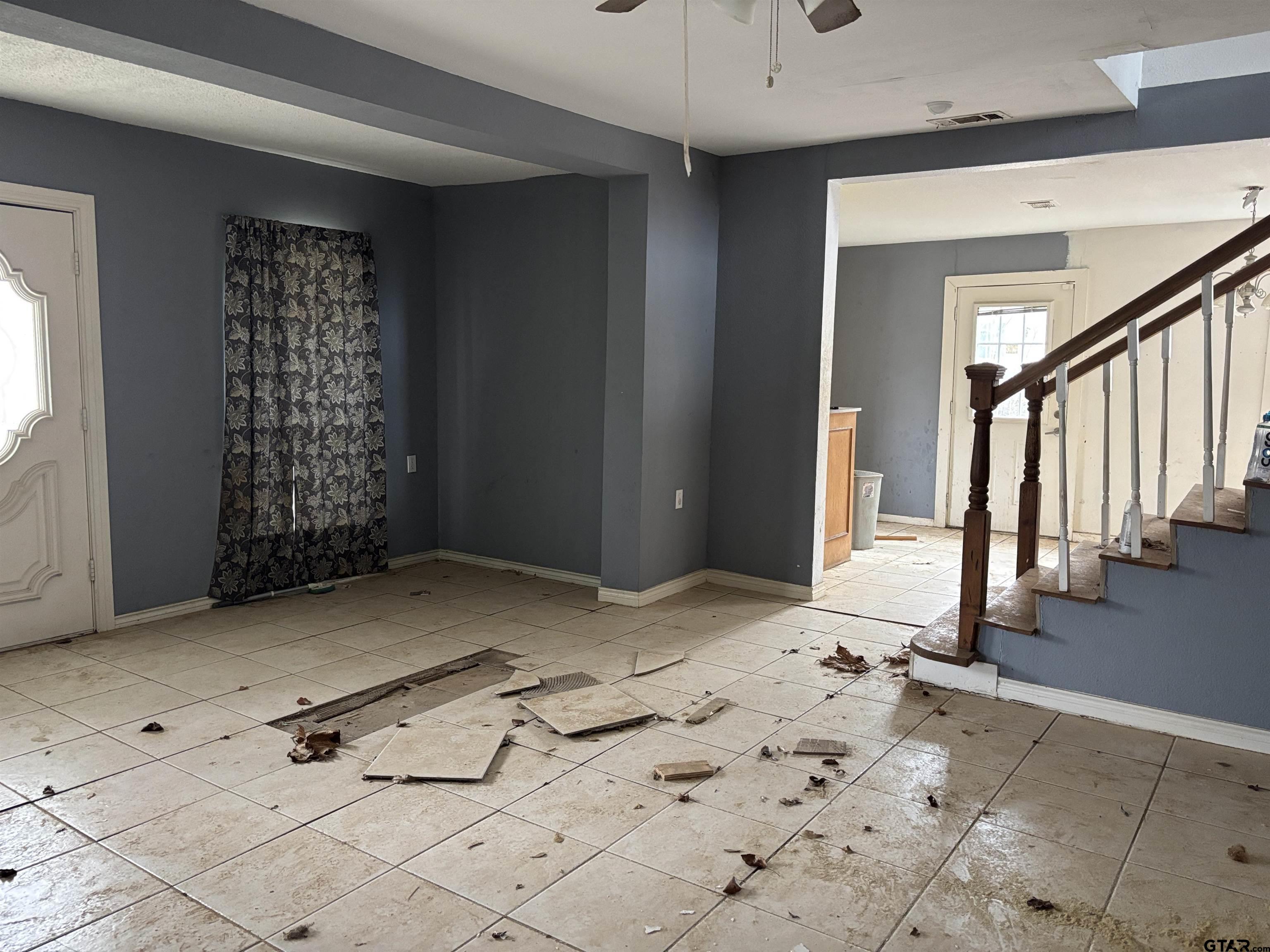 421 East Rosedale Street Tyler, TX 75702 - Photo 11 of 14 a view of entryway with livingroom