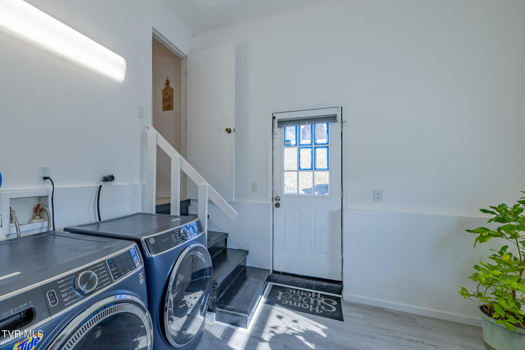 3216 Brownlow Road Kingsport, TN 37660 - Photo 13 of 28 1R9A3048-HDR