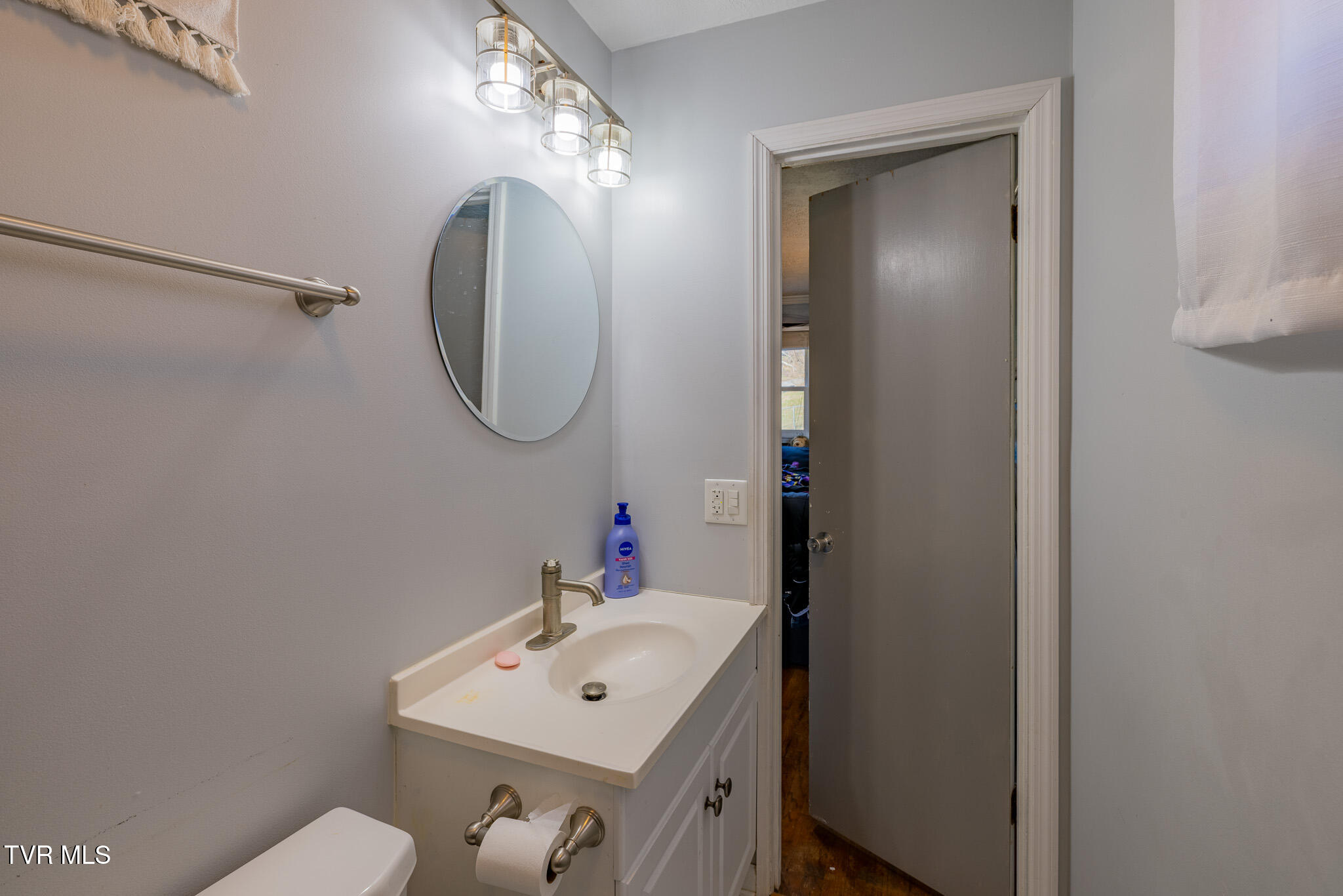 3216 Brownlow Road Kingsport, TN 37660 - Photo 24 of 28 1R9A3081-HDR